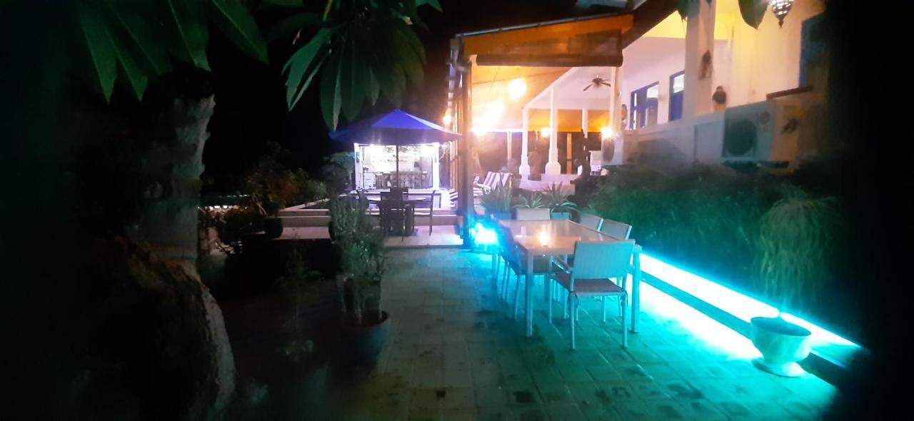 Cantik Villa Lovina  Exterior photo